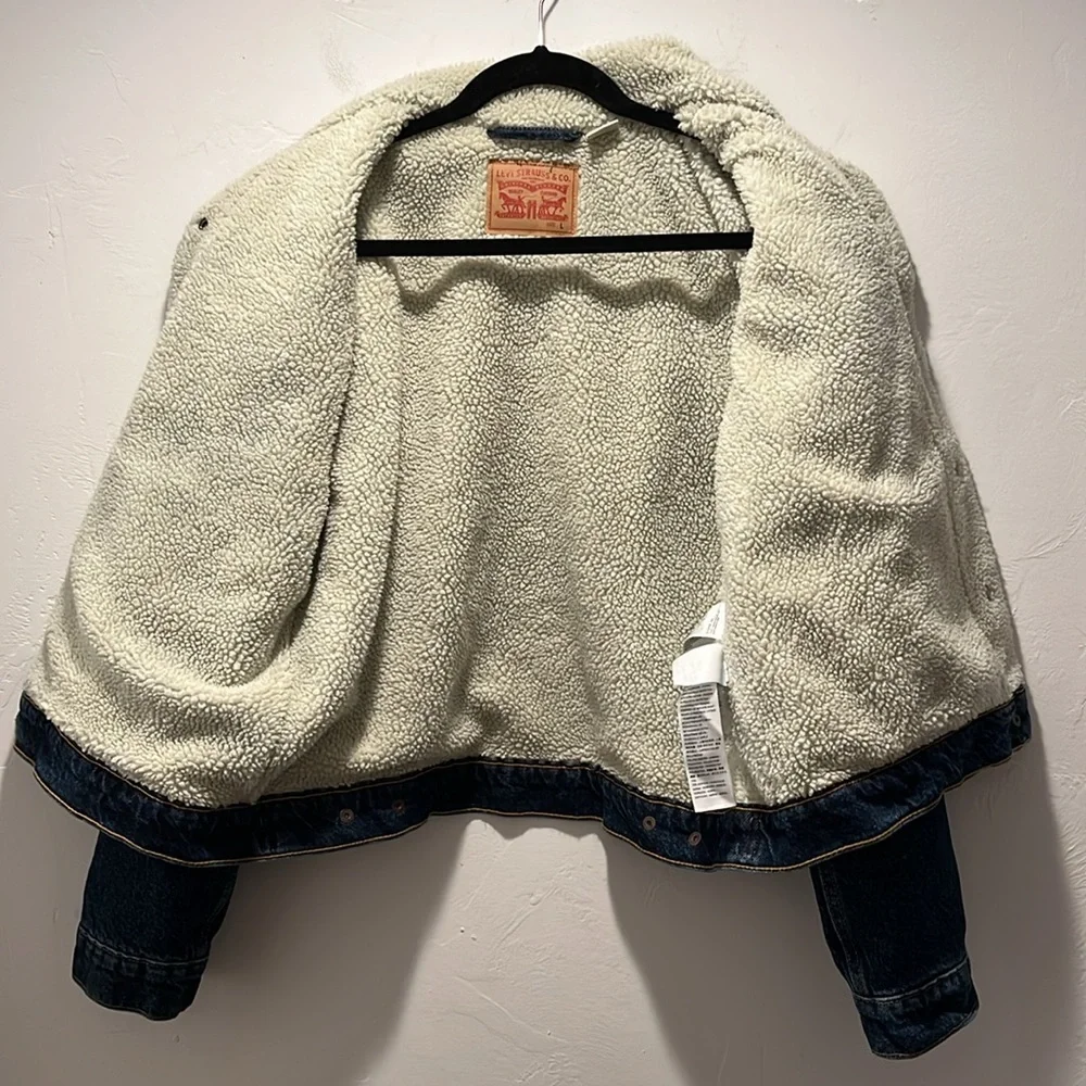 LevisType 3 Sherpa Trucker Denim Blue Jacket Women’s Size L - Picture 5 of 16